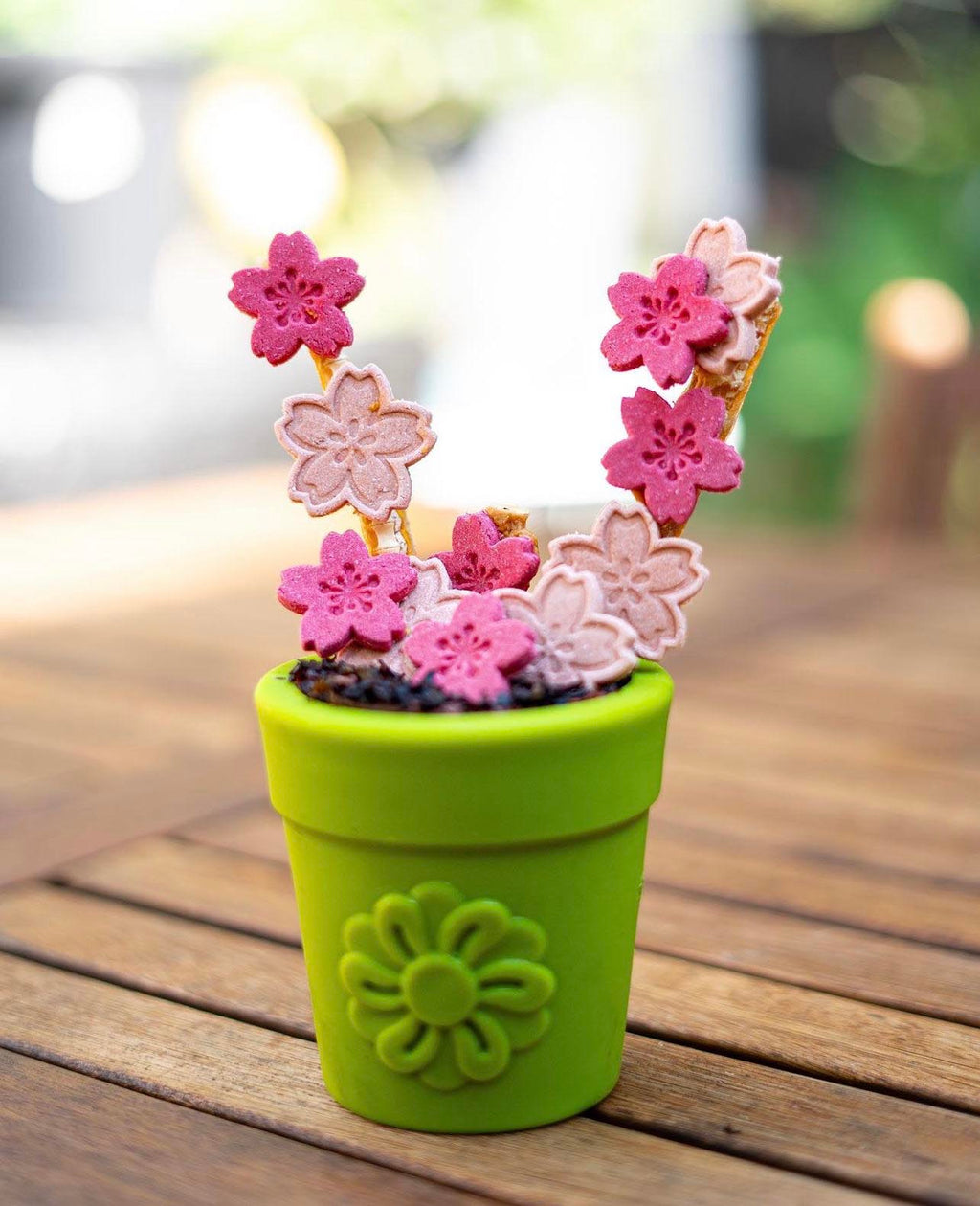 Large Flower Pot eCup Dog Treat Dispenser | Durable USA-Made Enrichment Toy | SodaPup - Elite Pet Collective